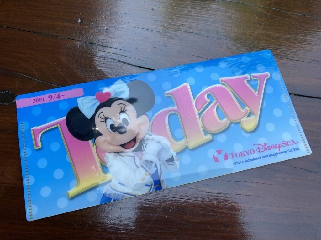 Tdl Tds ディズニーtoday柄の可愛いチケットケース紹介 Disney Seasons