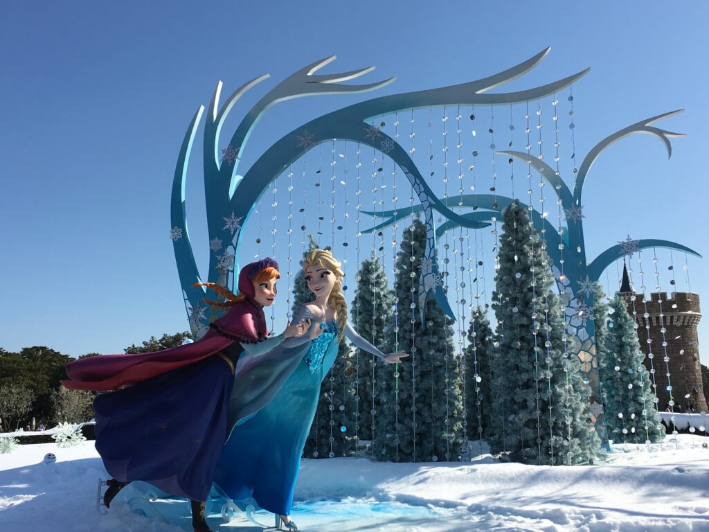 Tdl Tds 雪残る晴天のディズニーが素敵だった 18年1月23日インレポ Disney Seasons