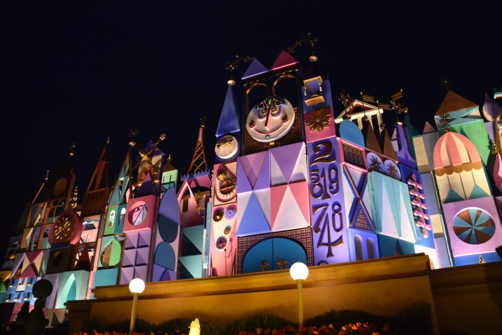 TDL】リニューアルオープンした「イッツ・ア・スモールワールド